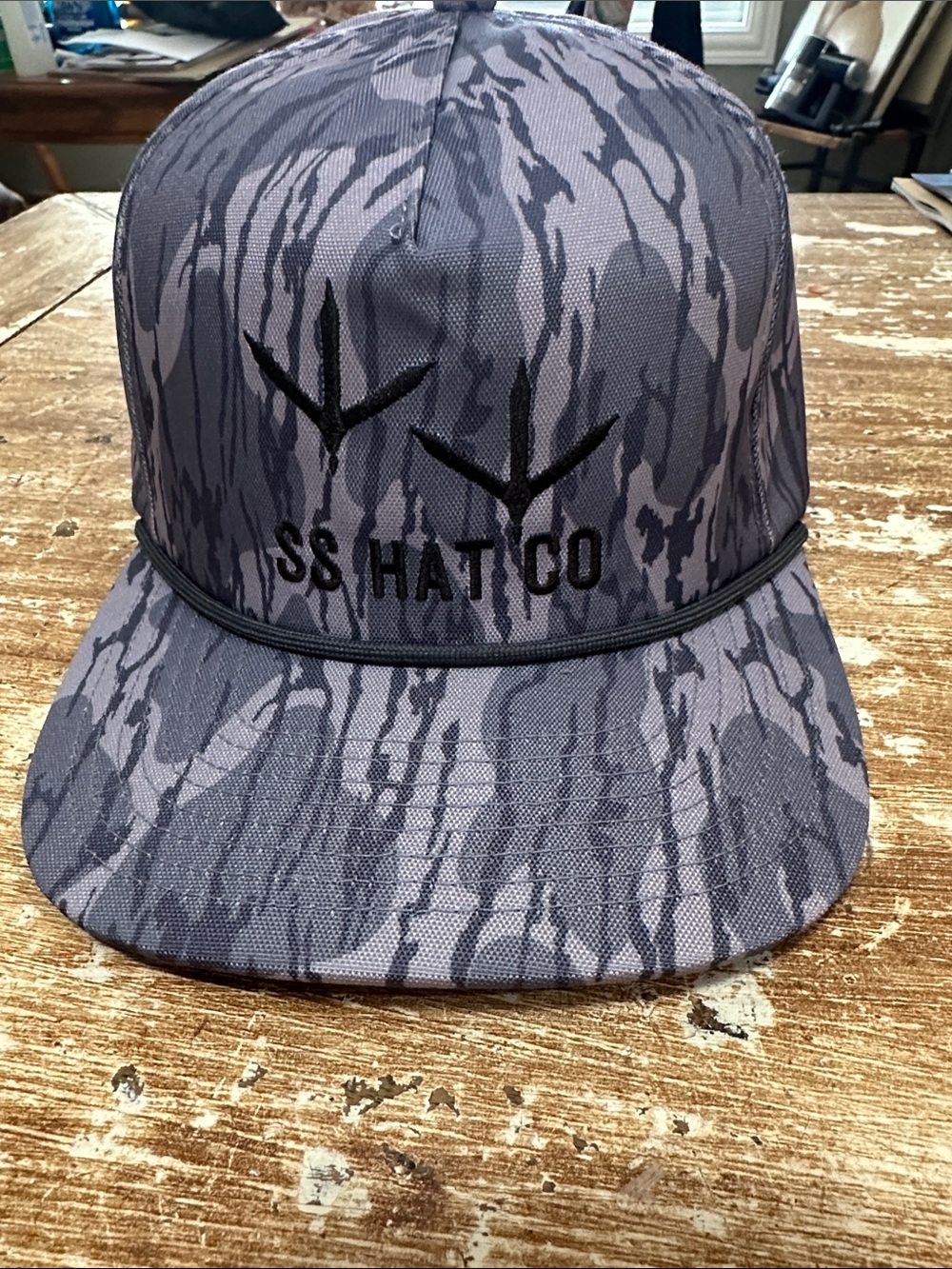 Southern String Hat Co Gray Camo Style Snapback Hat NWT